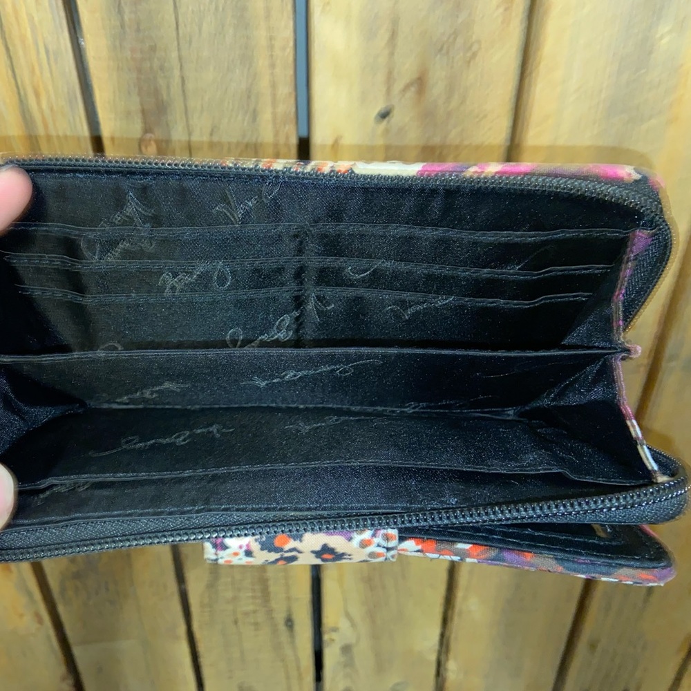 Vera Bradley Wallet - Picture 5 of 9